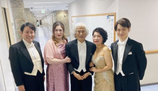 与儀巧さん、田崎尚美さん、私、金子美香さん、加耒 徹さん